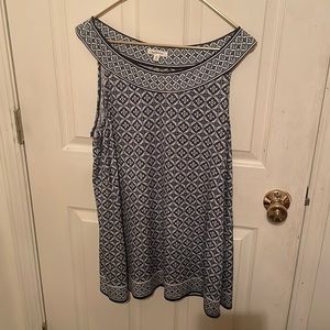 Max Studio top, size XL